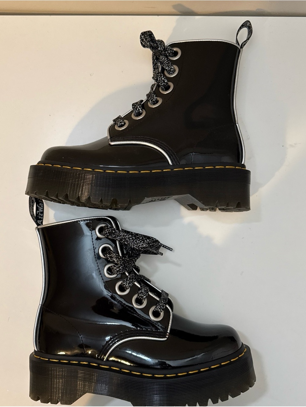 Dr. Martens Women's Molly Platform Retro Quad Black Patent Lamper US 7 RARE!!! - Picture 8 of 10